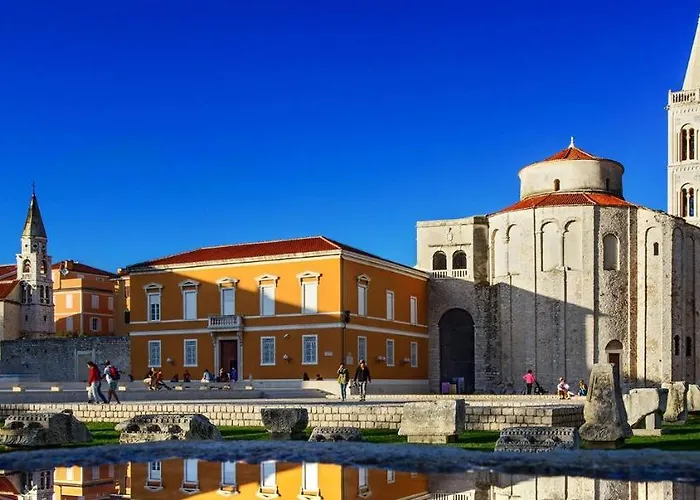 Petar - 50m From Sea Задар