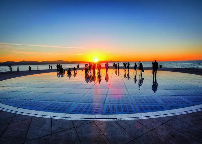 Petar - 50m From Sea Задар