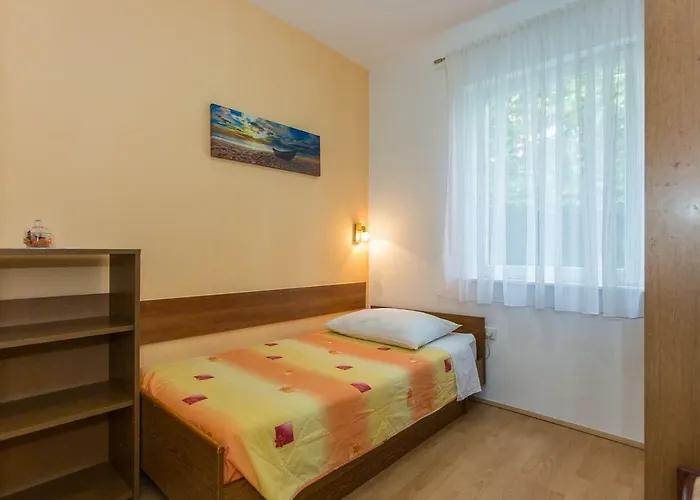 Petar - 50m From Sea * Задар