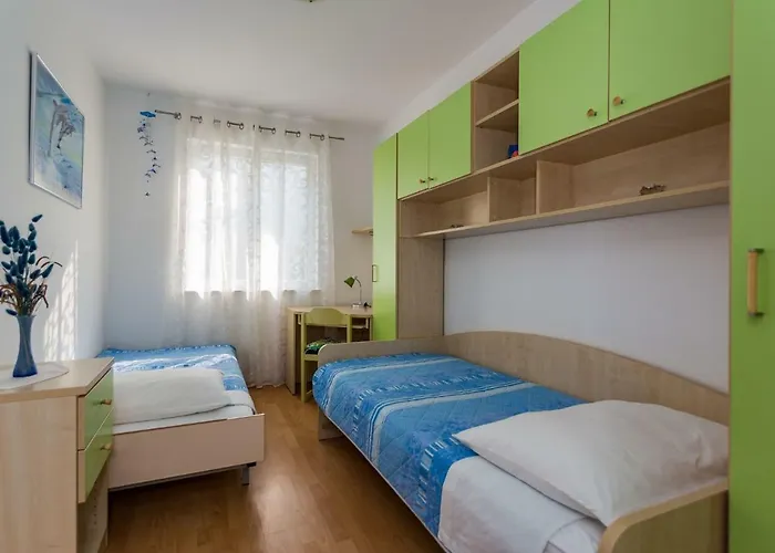 Petar - 50m From Sea * Задар